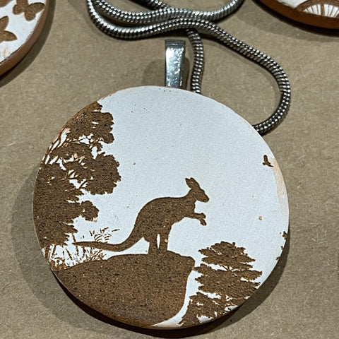 Essential oil pendant